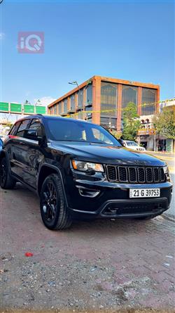 جیپ گراند شیرۆکی